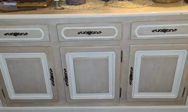 Meubles buffet bas modernisé