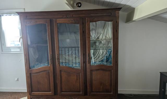 Meubles armoire vitrée