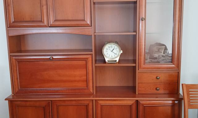 Meubles tRES URGENT Donne suite décès meubles à Bort les Orgues