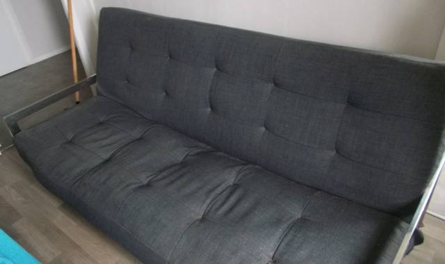 Meubles canapé a donner