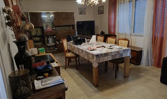 Meubles vide maison tout est a donner
