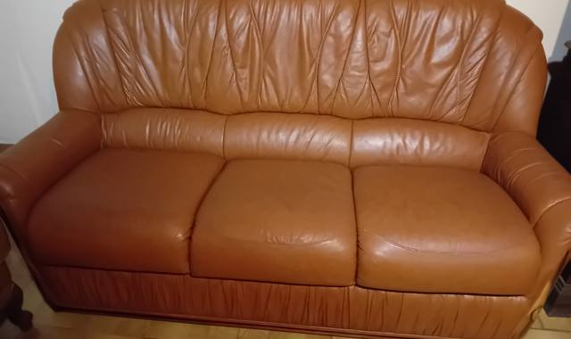 Meubles canapé cuir marron clair 3 places