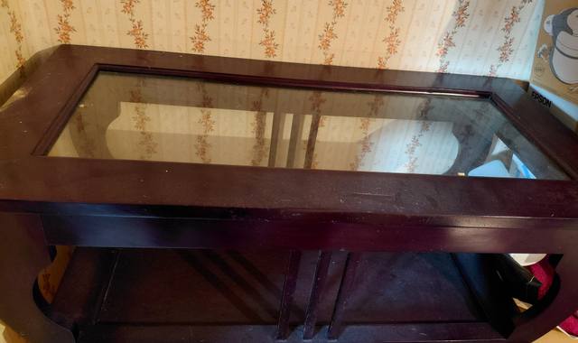 Meubles table en bois exotique  et verre