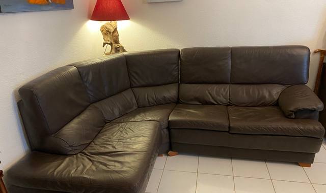 Meubles salon d'angle en cuir marron