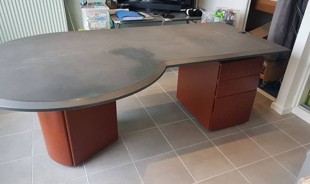 Meubles 1 grand bureau