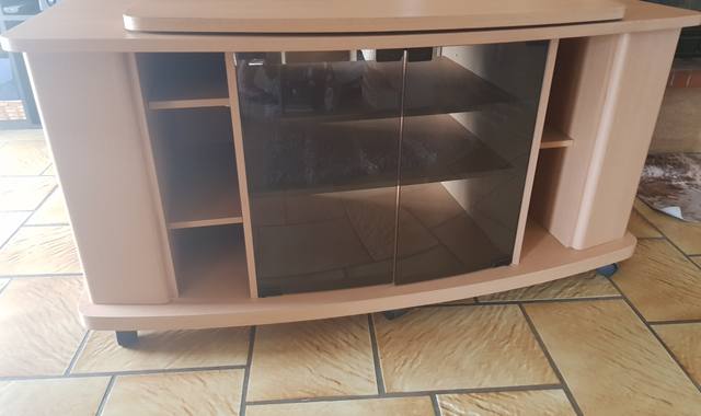 Meubles meuble télé avec plateau pivotant et 2 vitrines