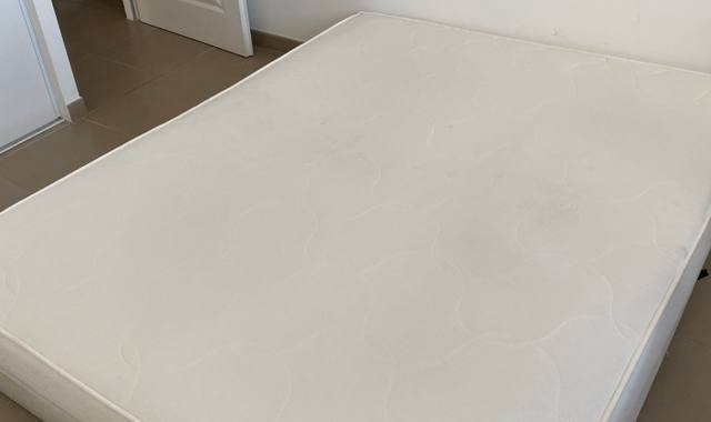 Meubles lit et matelas 160x200