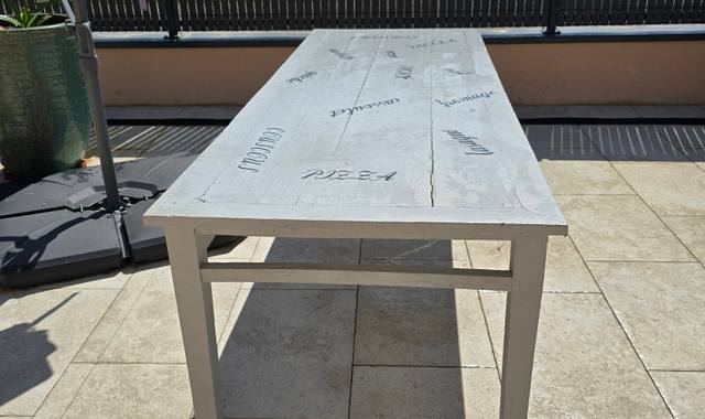 Meubles table de terasse originale