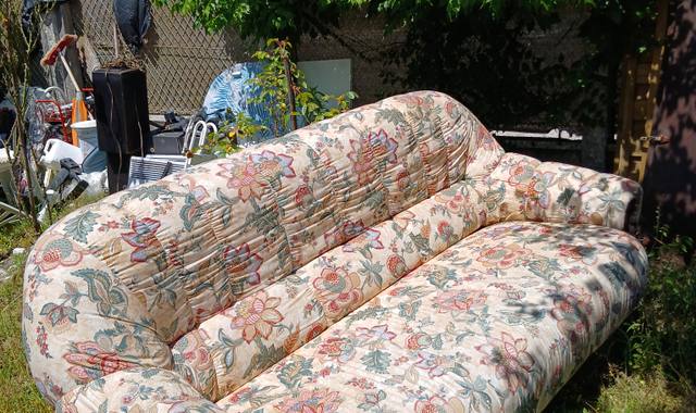 Meubles canapé 3 places non convertible