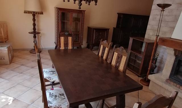 Meubles salle à manger de style basque