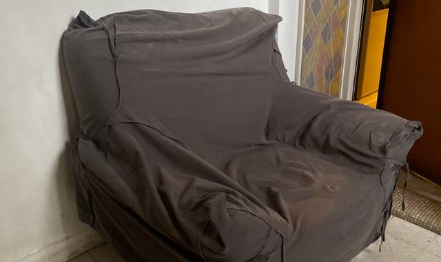 Meubles canapé à donner