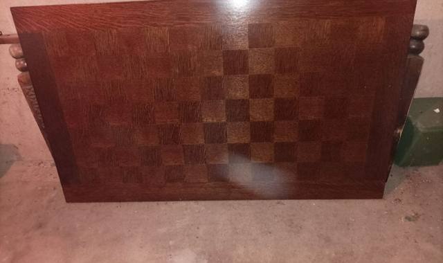 Meubles table et 6 chaises style basque