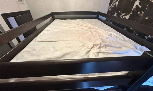Meubles lit mezzanine avec matelas pour 2 personnes