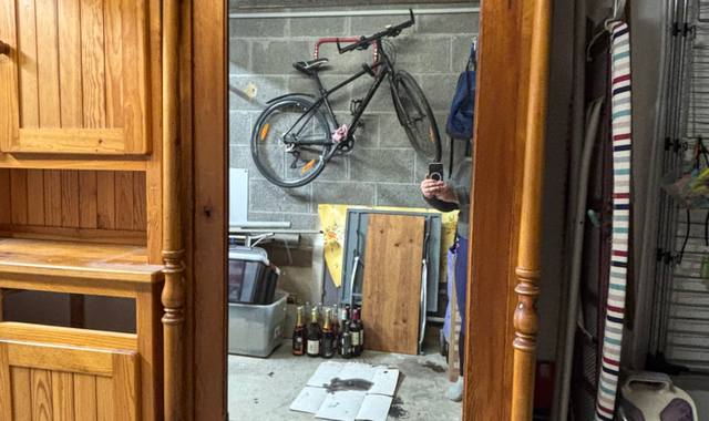 Meubles armoire à donner (à venir chercher avant le 27/11)