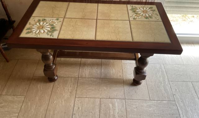 Meubles une table basse de salon