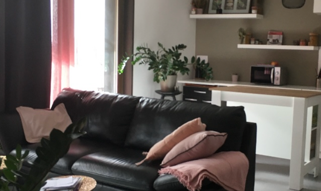 Meubles joli canapé cuir moderne