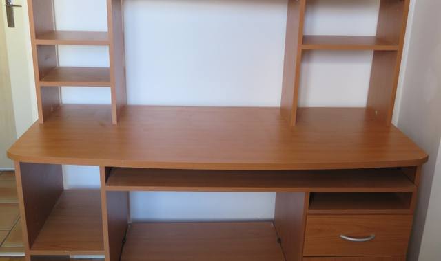 Meubles bureau et surbureau très bon état