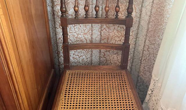 Meubles chaise assise canage