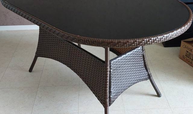 Meubles table salle à manger ovale - plateau en verre noir