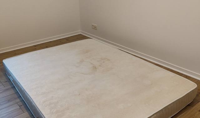 Meubles matelas 140x180