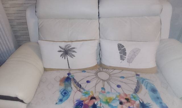 Meubles canapé deux places en cuir