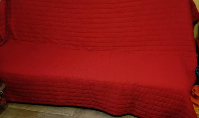 Meubles Un canapé clic clac