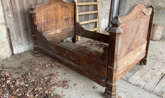 Meubles lit bateau à restaurer