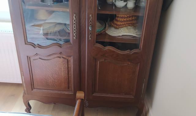 Meubles armoire vitrée