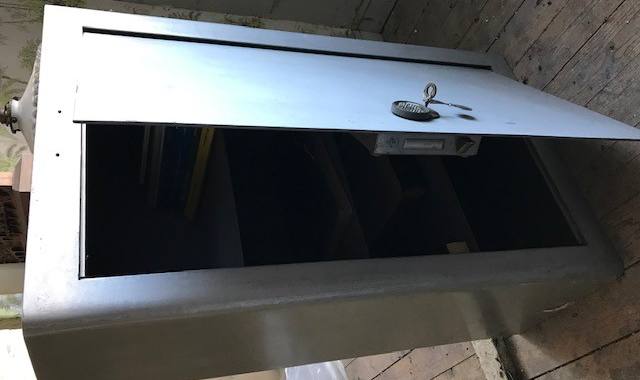 Meubles armoire métallique securisée