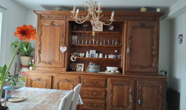 Meubles vaisselier chêne massif