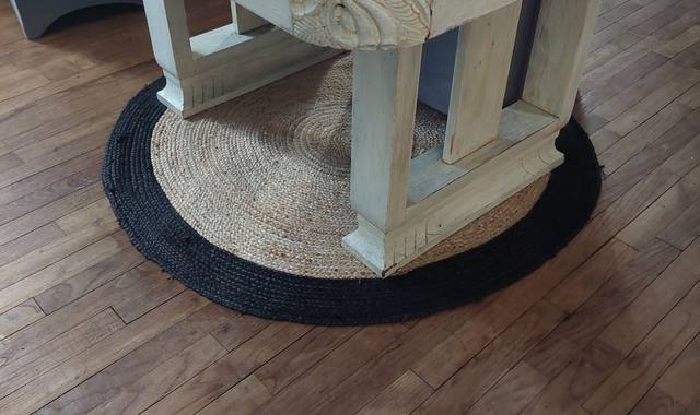 Meubles table
