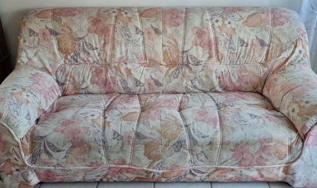 Meubles canapé et deux fauteuils