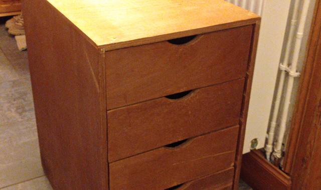 Meubles meuble de rangement à tiroirs