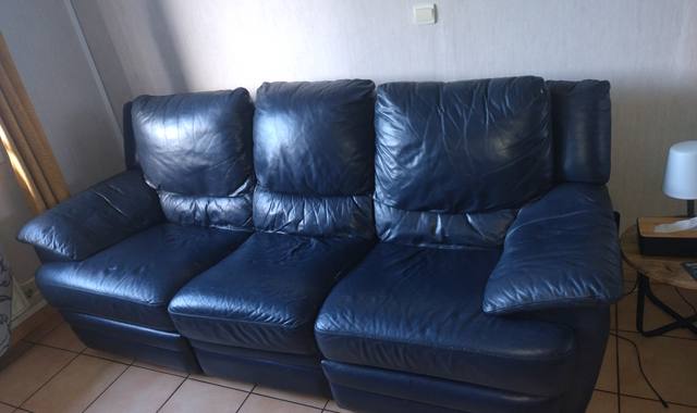 Meubles canapé et un fauteuil