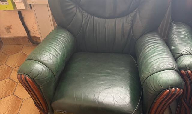 Meubles deux fauteuils
