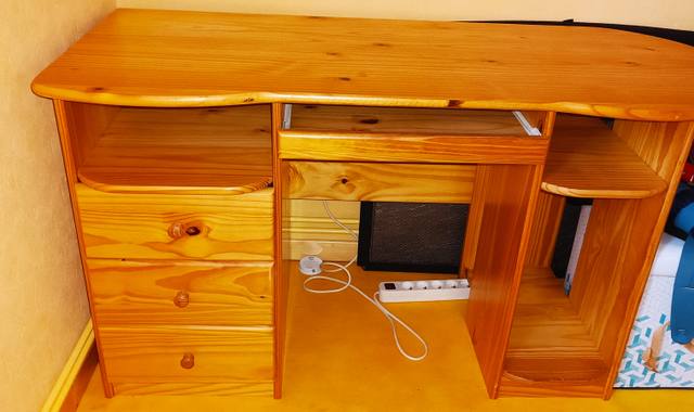 Meubles a donner meubles en pin état neuf