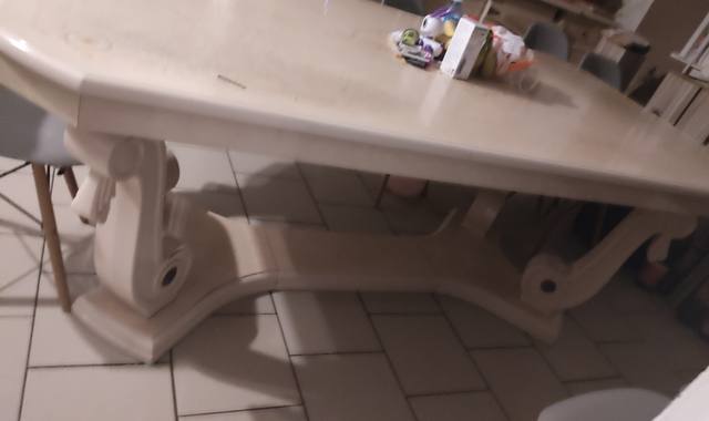 Meubles aux plus vite urgent