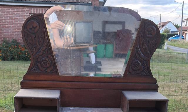 Meubles petit miroir