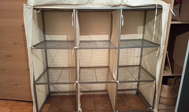 Meubles étagère légère grand format sur roulettes