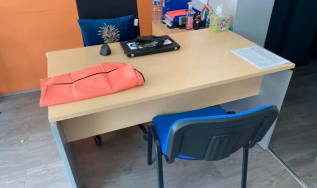 Meubles bureaux à donner