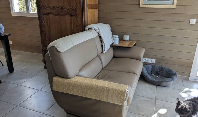 Meubles deux canapés en cuir 2 et 3 places