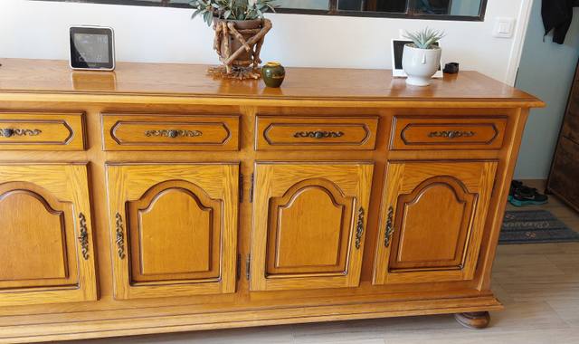 Meubles Buffet ainsi table basse de salon