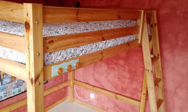 Meubles mezzanine en bois lit 2 places