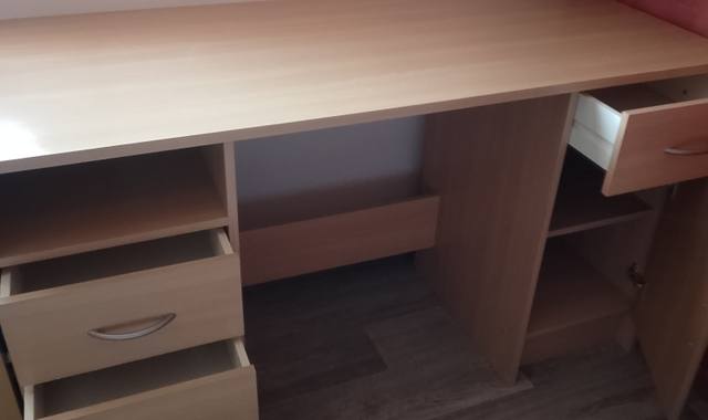 Meubles bureau en panneaux de particules