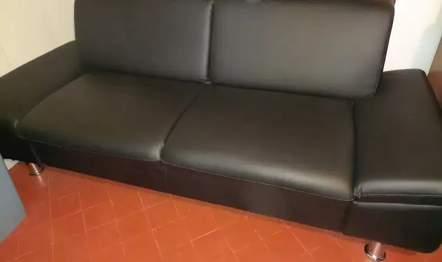 Meubles Canapé noir sur Strasbourg