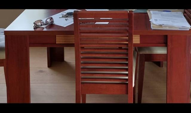 Meubles table et rallonges