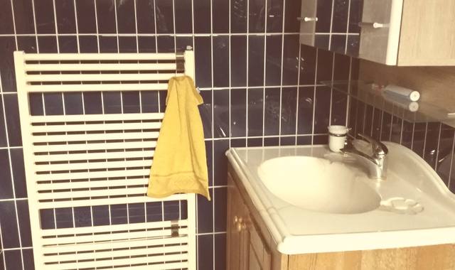 Meubles eNSEMBLE de meubles de salle de bain et ses accessoires