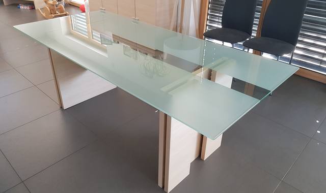 Meubles table en verre