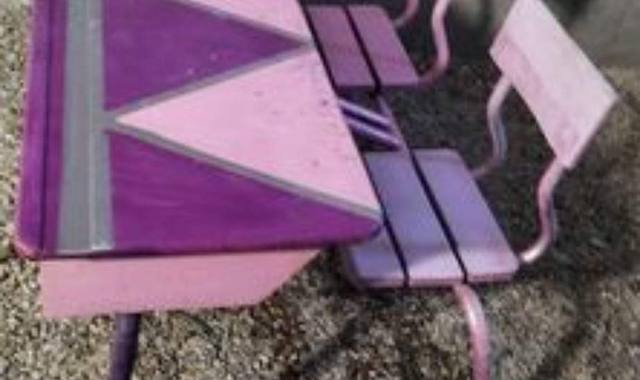 Meubles pupitre vintage modèle princesse