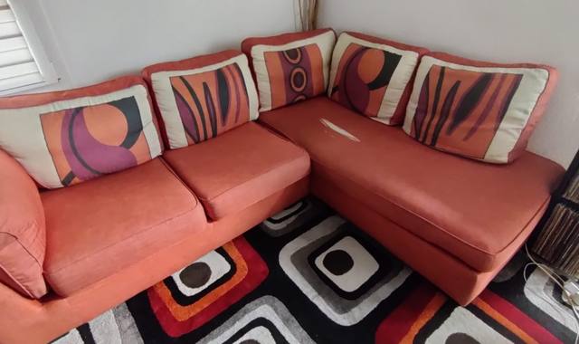 Meubles contre récupération canapé d'angle droit